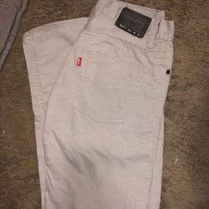 Men’s Levi Jeans!